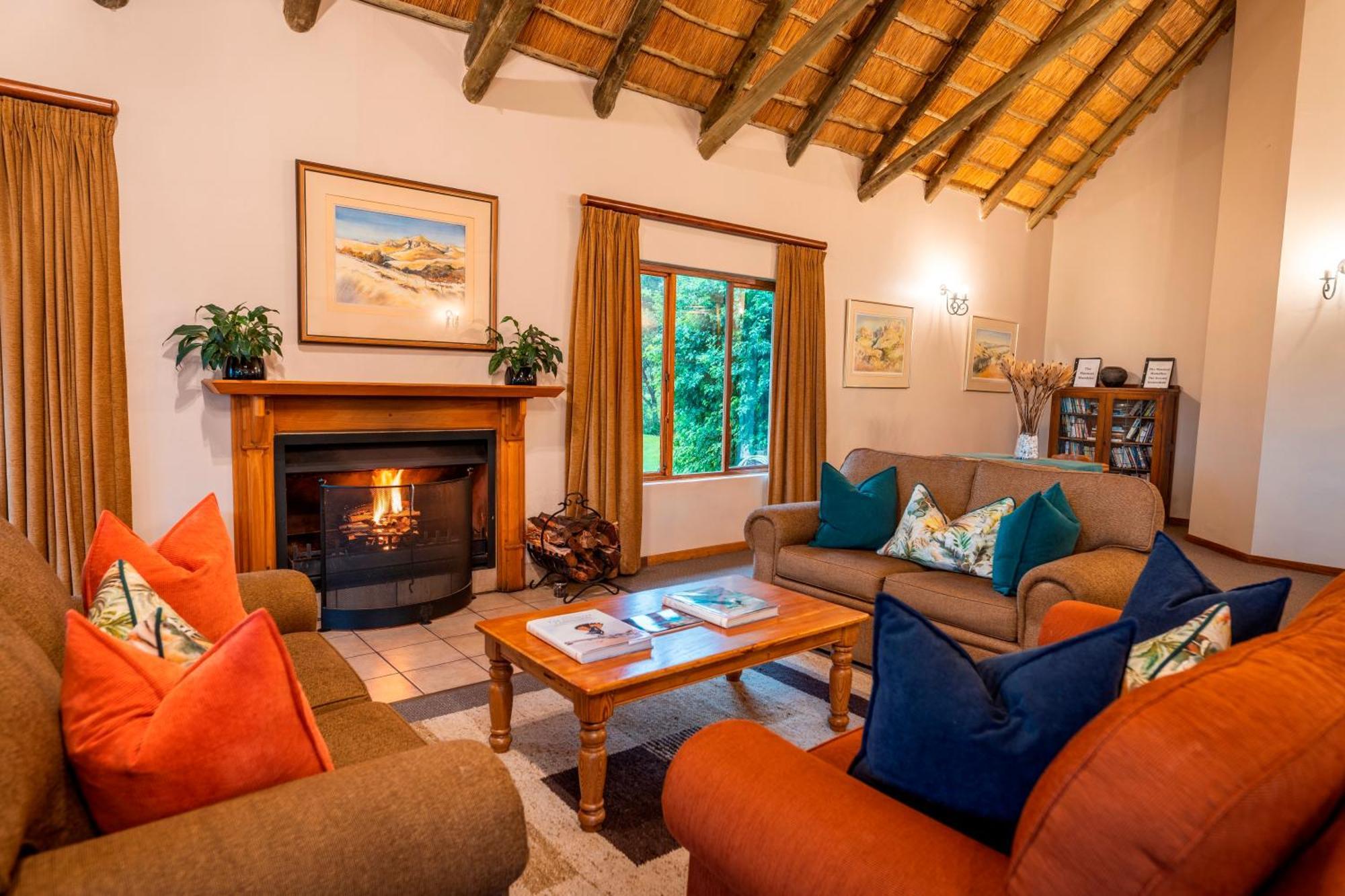 Montusi Mountain Lodge Bonjaneni Экстерьер фото