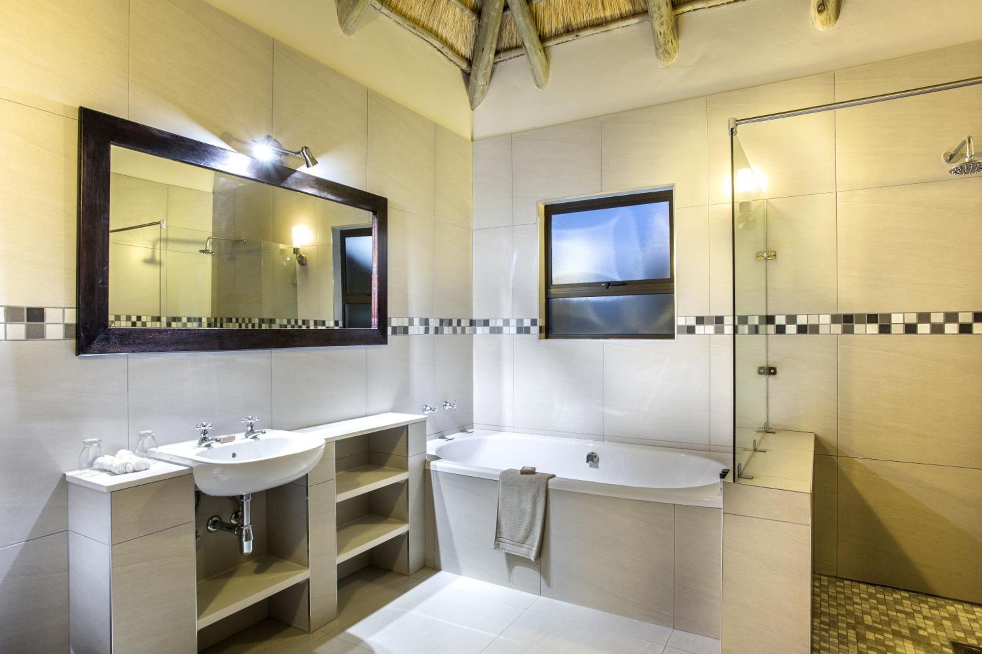 Montusi Mountain Lodge Bonjaneni Номер фото
